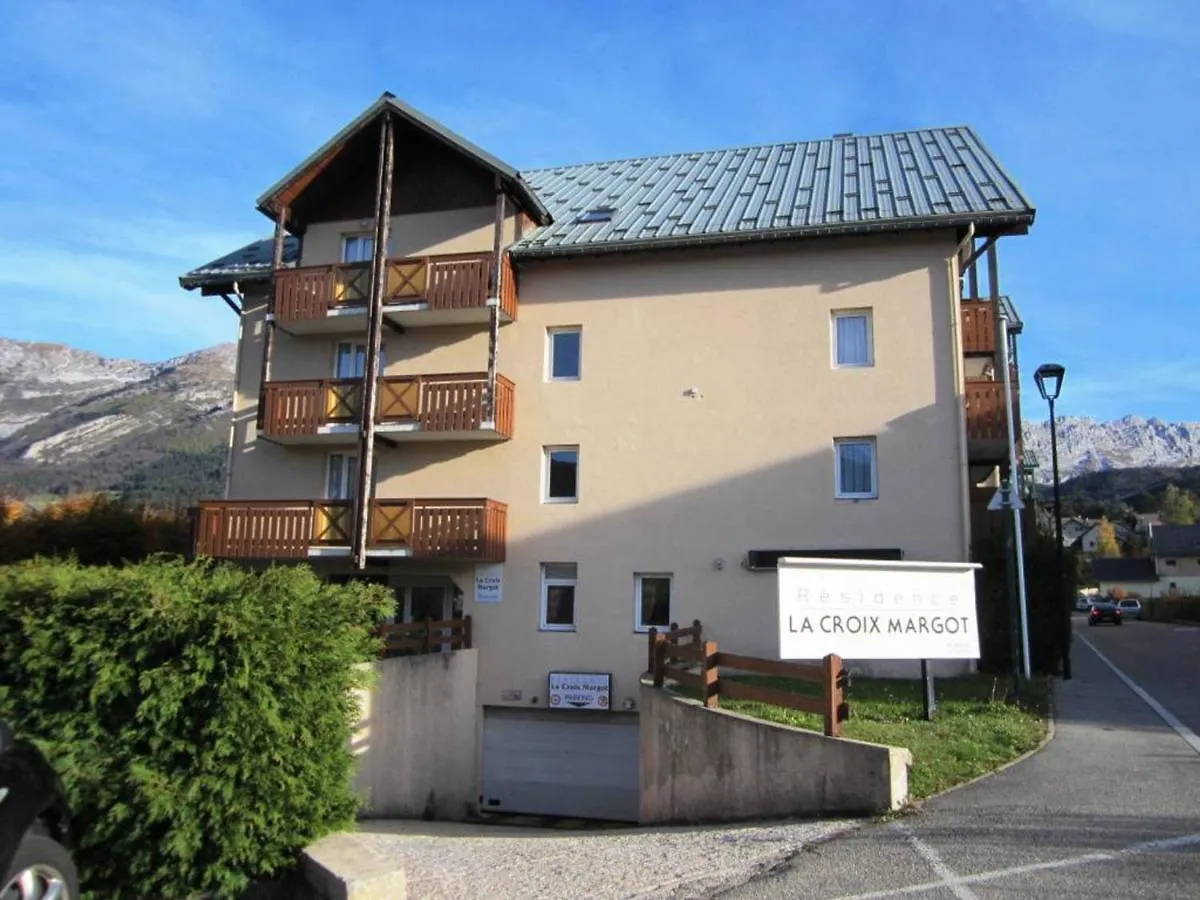 Apartment Studio Renove Au Centre De Villard-De-Lans Avec Coin Montagne - 4 Pers., Balcon, Wifi, Proche Commerces. - Fr-1-689-6