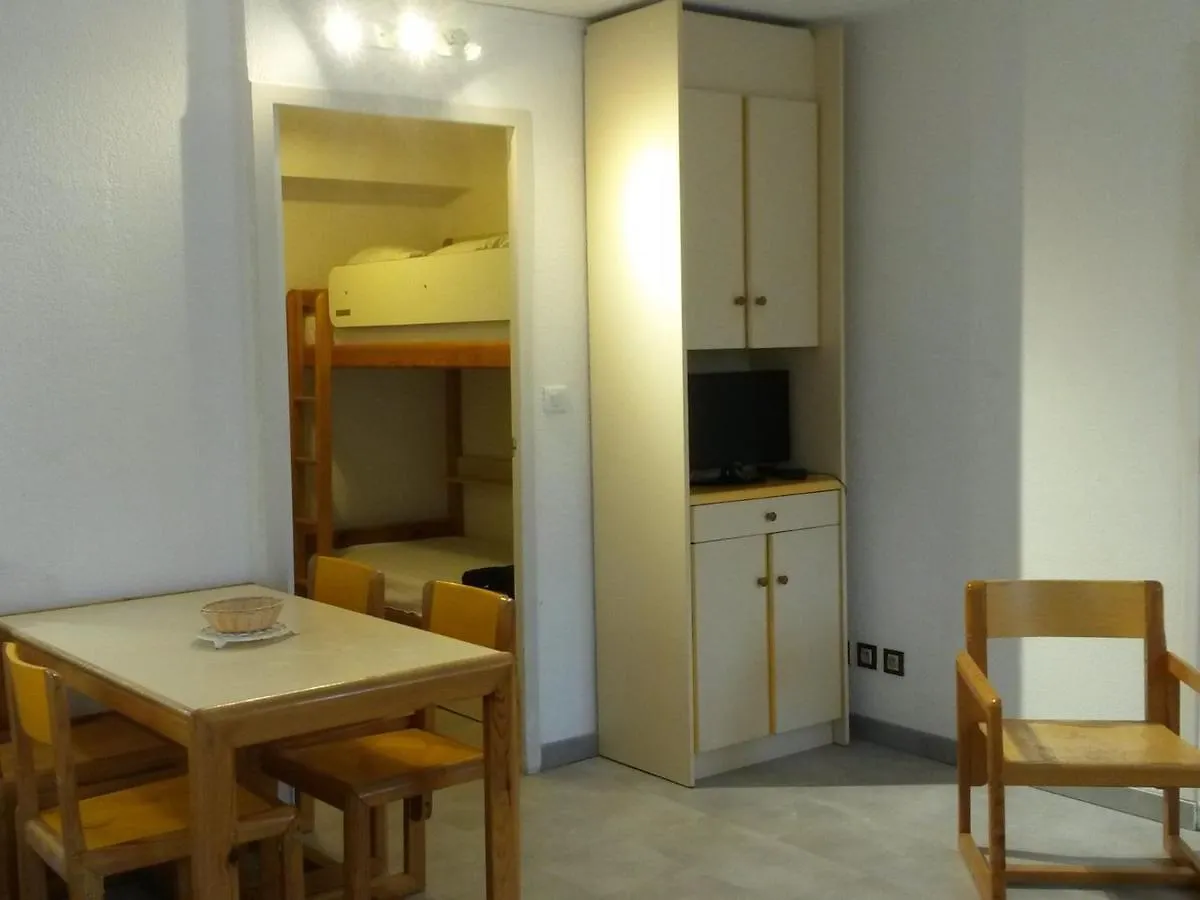 Studio Renove Au Centre De Villard-De-Lans Avec Coin Montagne - 4 Pers., Balcon, Wifi, Proche Commerces. - Fr-1-689-6 0*,